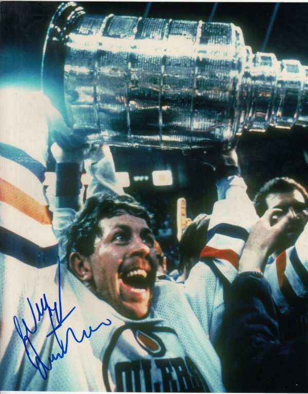 Willy Lindstrom Edmonton Oilers with Stanley Cup Autographed 8x10 Photograph w/COA