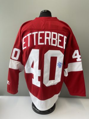 Henrik Zetterberg Red Wings Authenticated JSA Autographed Jersey #40