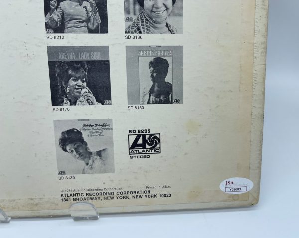 Aretha Franklin - Aretha's Greatest Hits Signed Vinyl Record (JSA)