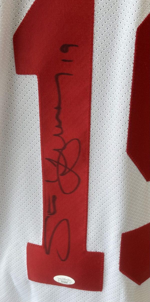Steve Yzerman Red Wings Authenticated JSA Autographed Jersey #19