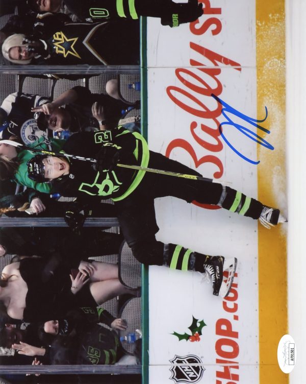 Jason Robertson Stars Autographed 8x10 Photo w/JSA COA