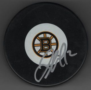 Jarome Iginla Bruins Autographed Hockey Puck w/COA