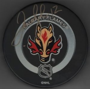Jarome Iginla Flames Autographed Hockey Puck w/COA