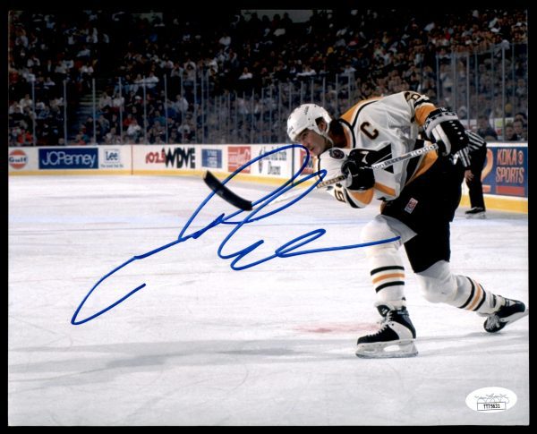 Mario Lemieux Pittsburgh Penguins Autographed 8x10 Photo w/JSA COA