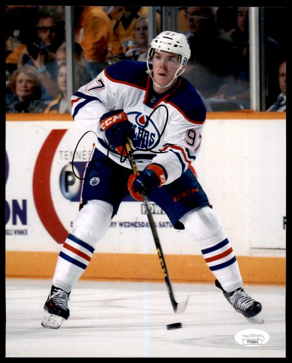 Connor McDavid Edmonton Oilers Autographed 8x10 Photo w/ JSA COA