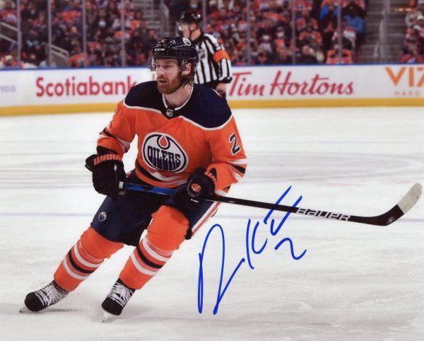 Duncan Keith Oilers Autographed 8x10 Photo w/COA