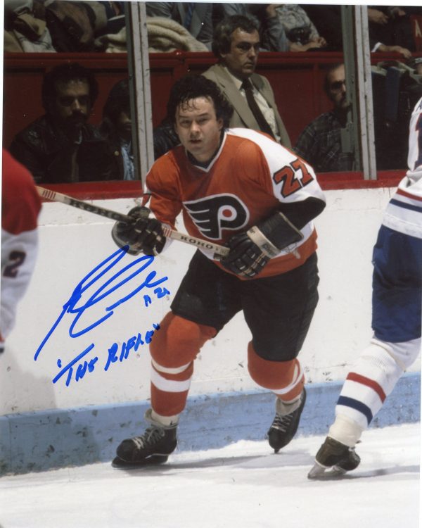 Reggie Leach Autographed 8X10 Philadelphia Flyers Inscribed "The Rifle"
