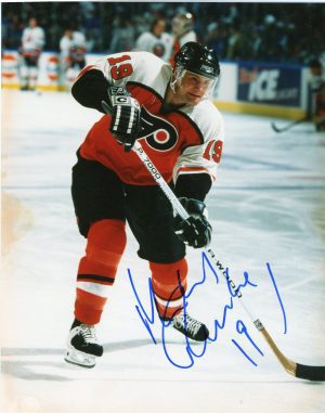Mikael Renberg Autographed 8X10 Philadelphia Flyers
