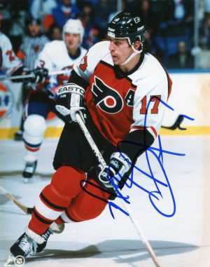 Rod Brind'Amour Autographed 8X10 Philadelphia Flyers