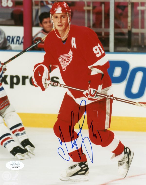 Sergei Fedorov Red Wings Autographed 8x10 Photo w/JSA COA
